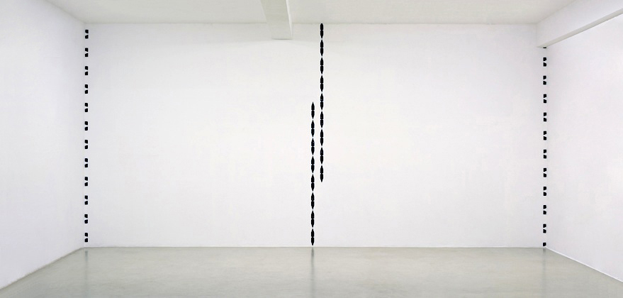 Betwixt and Between, 2017, Ink and pencil on wall, 385 x 790 cm